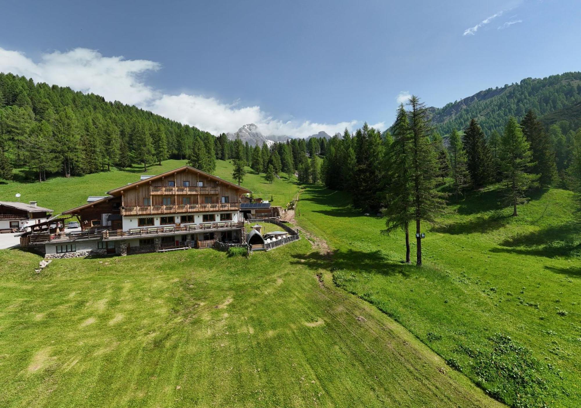 Rifugio Flora Alpina Hotel Passo San Pellegrino Eksteriør billede